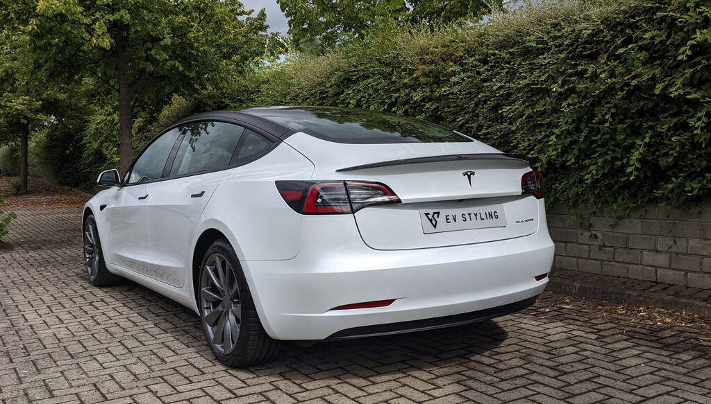 Model 3 Matte Carbon Fibre Rear Spoiler